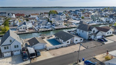 Waterfront opportunity with flexibility and upside for the - photo 6