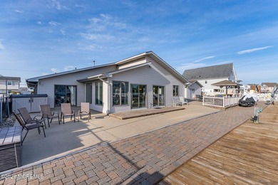 Waterfront opportunity with flexibility and upside for the - photo 10