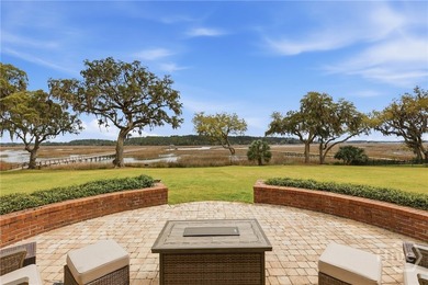 This expansive estate is ensconced within a well-proportioned 3 - photo 12