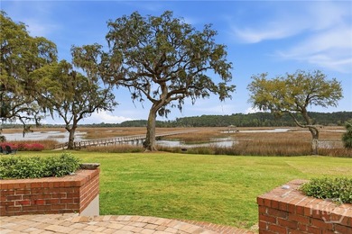 This expansive estate is ensconced within a well-proportioned 3 - photo 13
