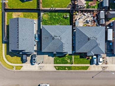 Welcome to this charming 3 bedroom, 2 bath home nestled in the - photo 14