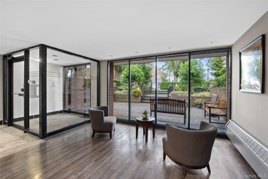 Welcome to Harbor House, where convenience, comfort, and - photo 6