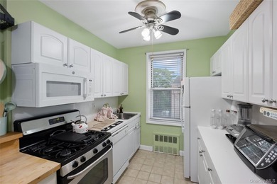 Welcome to Harbor House, where convenience, comfort, and - photo 7