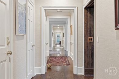 This expansive estate is ensconced within a well-proportioned 3 - photo 27