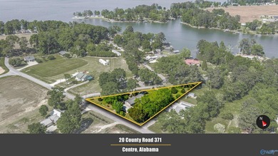 Tucked away near Weiss Lake, this home offers the kind of - photo 1