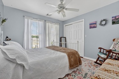 Up to $10,000 in closing cost assistance! Welcome to this - photo 31