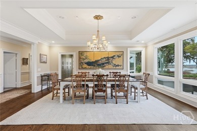 This expansive estate is ensconced within a well-proportioned 3 - photo 33