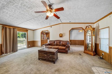 Tucked away near Weiss Lake, this home offers the kind of - photo 9