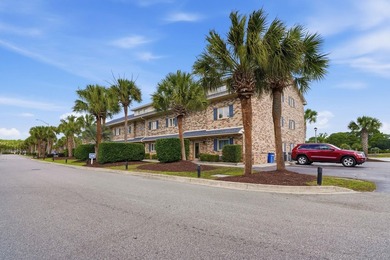 Welcome to 206 Double Eagle Dr. #A-2, a beautifully maintained - photo 1