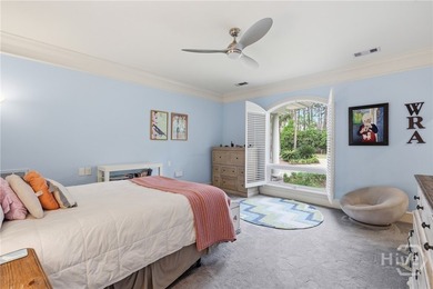 This expansive estate is ensconced within a well-proportioned 3 - photo 47
