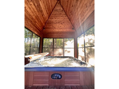 Magnificent Montana Full Log Home! 300 feet of frontage on - photo 9