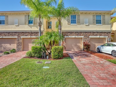 St. Lucie River Townhome/Townhouse For Sale in Stuart Florida