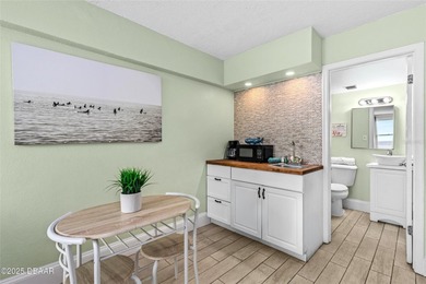 Affordable Oceanfront Investment - Top-Floor Studio at the - photo 4