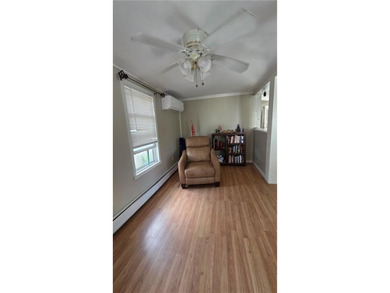 Welcome home to this cozy property located in beautiful - photo 7