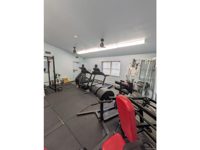 Discover your new beginning in the heart of Islip! This spacious - photo 6