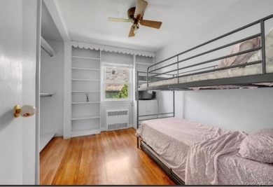 Welcome to this well-maintained, move-in ready high-ranch home - photo 11
