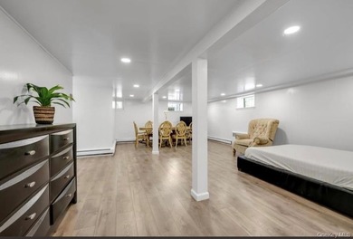 Welcome to this well-maintained, move-in ready high-ranch home - photo 14