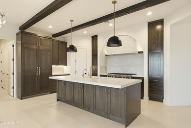 Welcome to 7976 Plaza de Los Pajaros, where luxury meets - photo 16