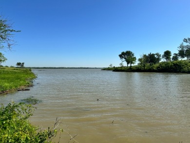 Texas Waterfront Views with Country Vibes. Build a Boathouse! - photo 19