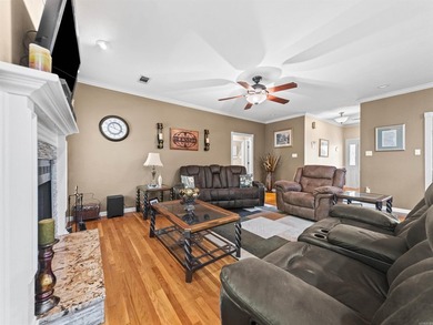 Situated on a one acre lot, this meticulously maintained 4 - photo 7