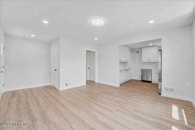 Completely updated and remodeled 3 Bed, 1 Bath Ranch-style home - photo 8