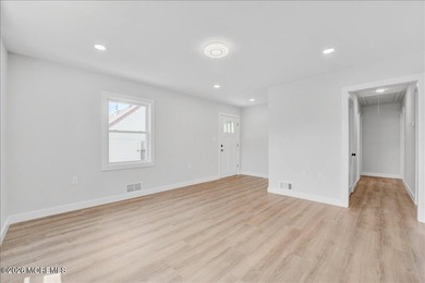 Completely updated and remodeled 3 Bed, 1 Bath Ranch-style home - photo 10