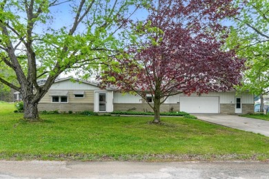 Lake Home For Sale in Kendallville, Indiana