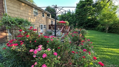 Nestled in a quiet, sought-after Huntington neighborhood, this - photo 14