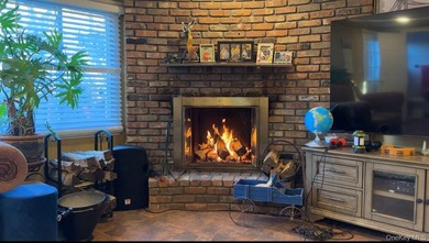 Nestled in a quiet, sought-after Huntington neighborhood, this - photo 17