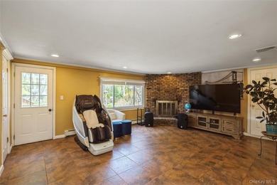 Nestled in a quiet, sought-after Huntington neighborhood, this - photo 18