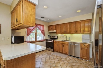 Nestled in a quiet, sought-after Huntington neighborhood, this - photo 28