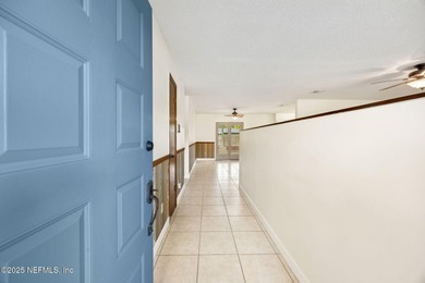This charming, one-owner, Mandarin home has been lovingly - photo 3