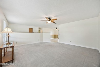 This charming, one-owner, Mandarin home has been lovingly - photo 4