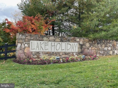 Lake Holiday Lot For Sale in Cross Junction Virginia