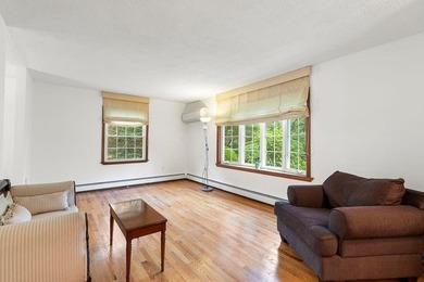 Adorable 3 Bedroom, 2.5 Bath Split-Level in South Road Estates - photo 5