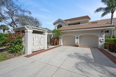 Lake Condo For Sale in Jupiter, Florida