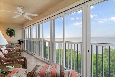 TOP-FLOOR END UNIT IN POINTS WEST W/FULL HARBOR VIEW, PRIVATE - photo 4