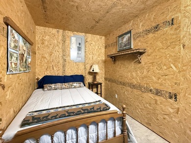 SECLUDED! Tucked away on 1.75 wooded acres, this cute 3-bedroom - photo 8