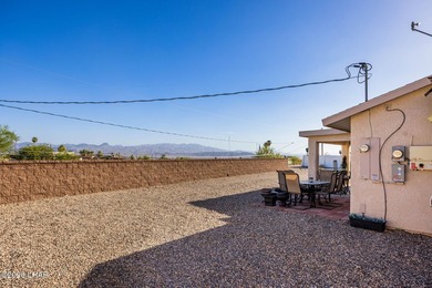 Welcome to this pristine 3BR/2BA home located on a quiet street - photo 27