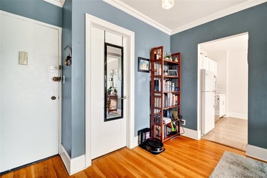 BACK TO MARKET---Welcome to Park Crest! Move right into this - photo 17