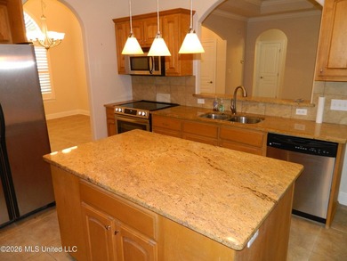 Nice ranch home, 3 bedroom, 2 bath, split bedroom plan, all - photo 19
