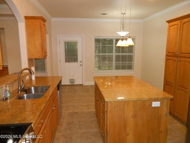 Nice ranch home, 3 bedroom, 2 bath, split bedroom plan, all - photo 21