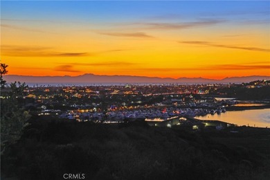 SINGLE-LEVEL LIVING! Welcome to 2102 Vista Entrada, an updated - photo 30