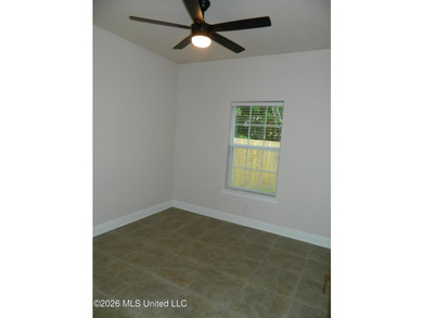 Nice ranch home, 3 bedroom, 2 bath, split bedroom plan, all - photo 33