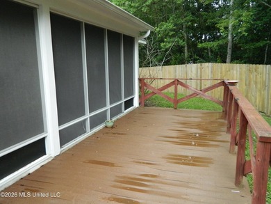 Nice ranch home, 3 bedroom, 2 bath, split bedroom plan, all - photo 37