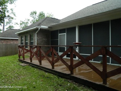 Nice ranch home, 3 bedroom, 2 bath, split bedroom plan, all - photo 40