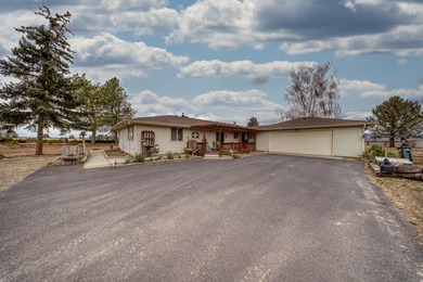 (private lake, pond, coastal) Home For Sale in Bend Oregon