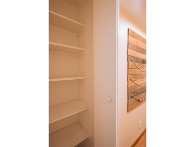 Bright, move-in-ready 1-bedroom in the highly sought-after Park - photo 10