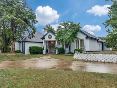 Joe Pool Lake Home For Sale in Cedar Hill Texas