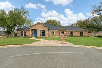 Lake Pat Cleburne Home For Sale in Cleburne Texas